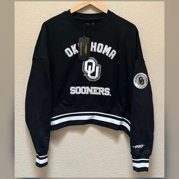 Oklahoma Sooners Women’s Cropped Pullover Sweatshirt Black Color Size Small - Picture 1 of 7